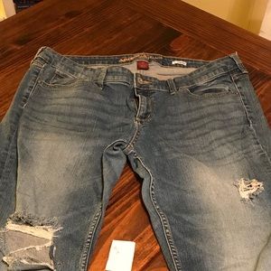 Juniors jeans
